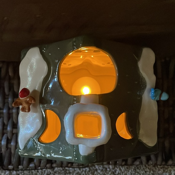 Mary Engelbreit "Wonder Books" Christmas Tea Light Holder 2002 COLLECTIBLE - Picture 13 of 13